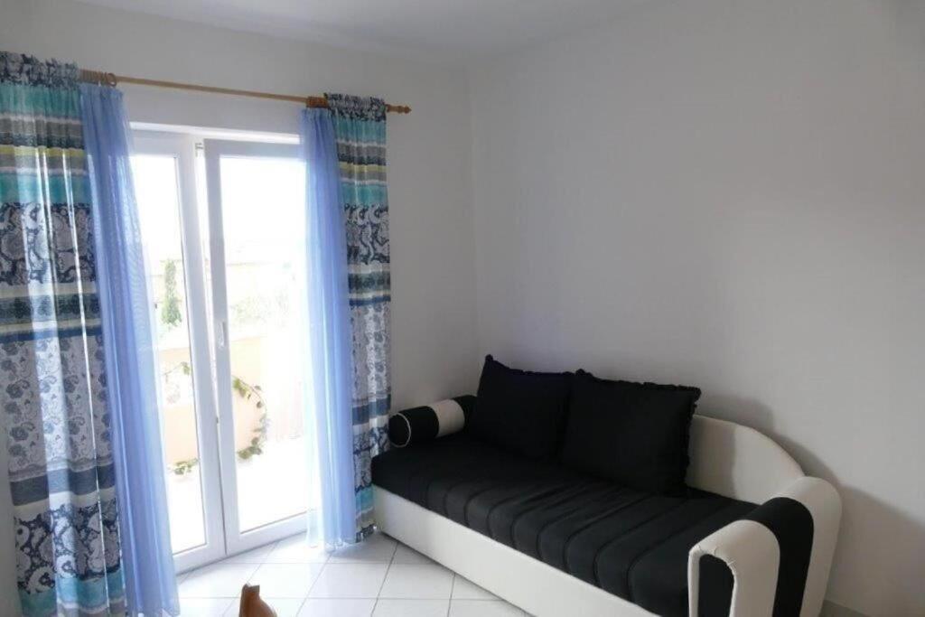 Apartments Jasmin Barbat na Rabu Kültér fotó