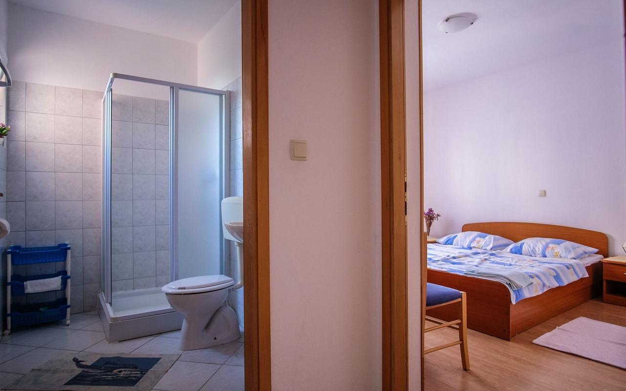 Apartments Jasmin Barbat na Rabu Kültér fotó